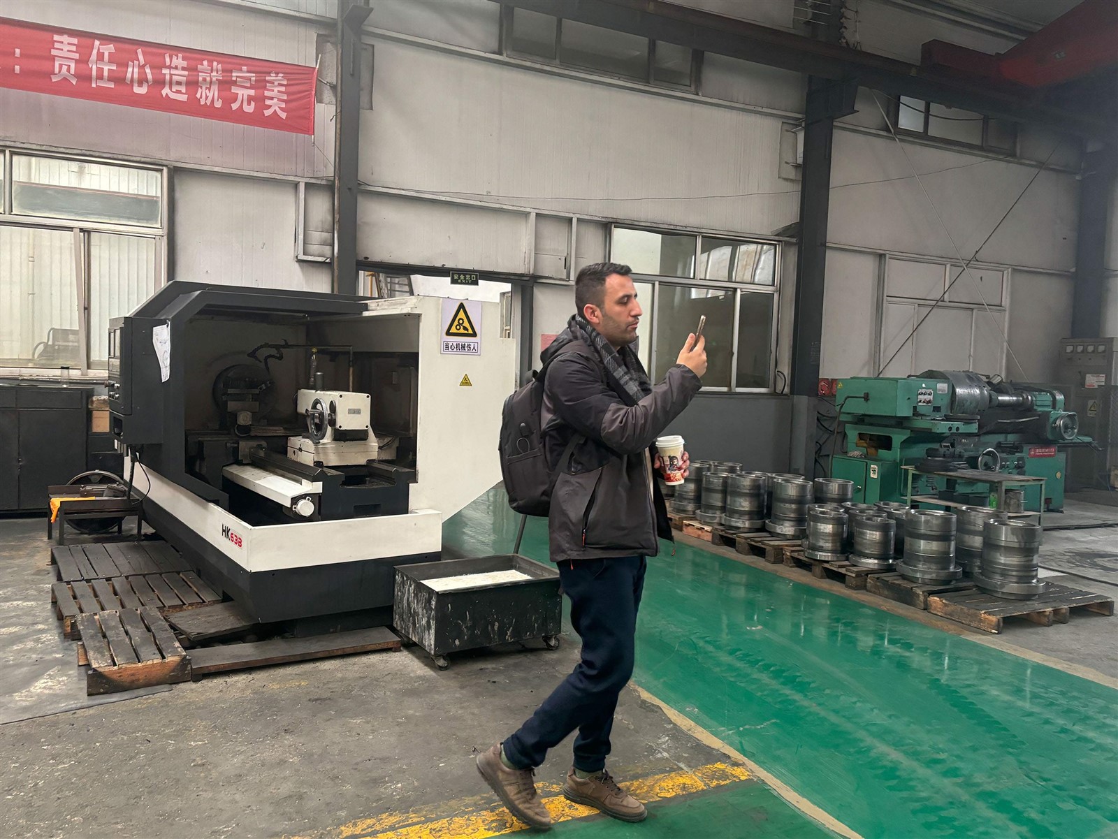Turkish customers visit CNC machine tool manufacturer Turkish customers visit CNC machine tool manufacturer